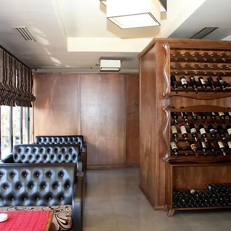 Hotel Meridian